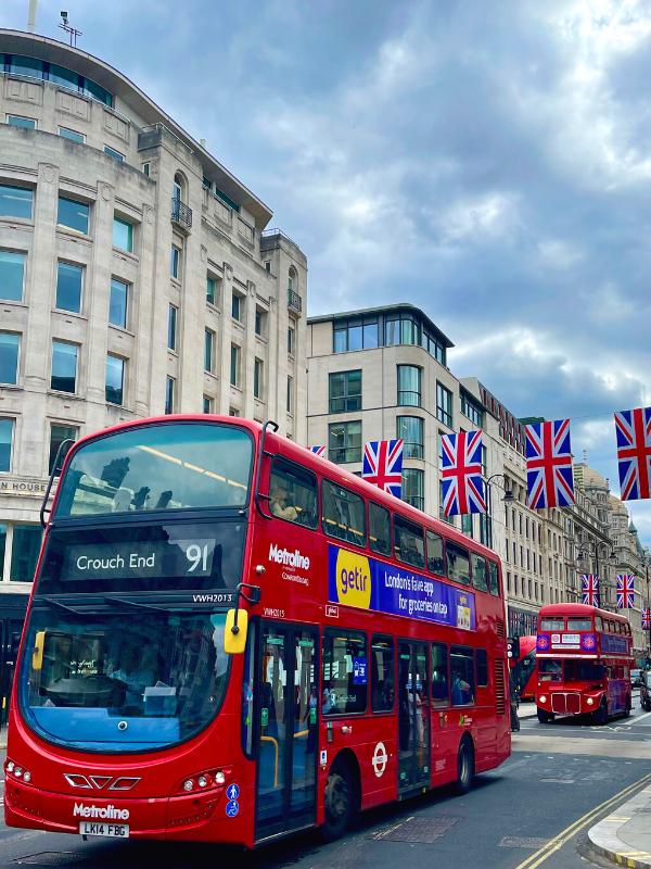 London bus.