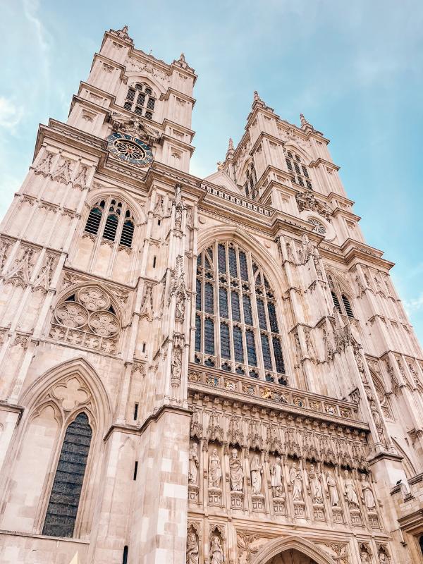 when can you visit westminster abbey