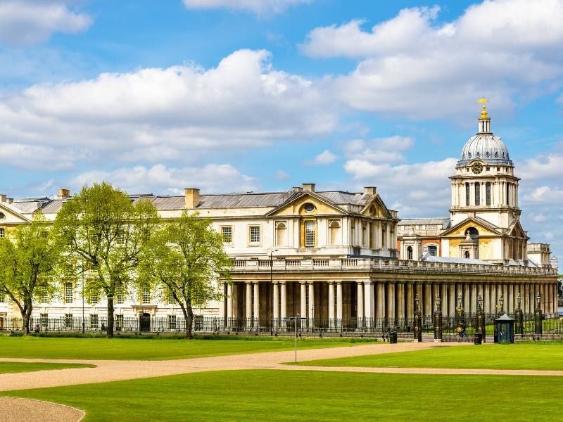 is the tower of london free to visit