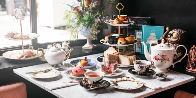 Best Places in London for Afternoon Tea (22 Fabulous Options)