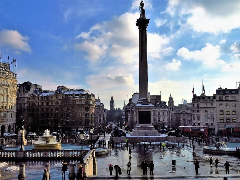 is the tower of london free to visit