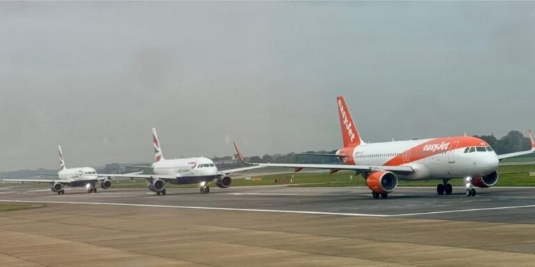 8 Best London Heathrow Hotels for your Stay [Terminals 3, 4 + 5]