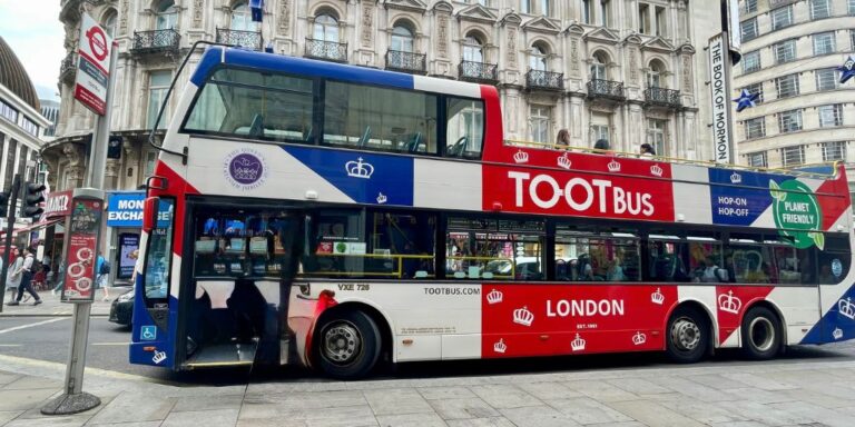 Tootbus in London